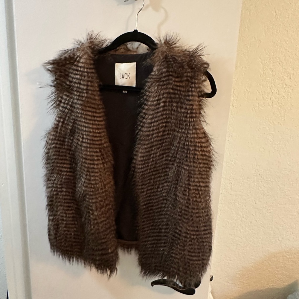 ANTHROPOLOGIE Jack by BB Dakota   Faux Fur Vest